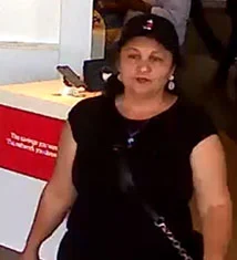 Nashville police searching for 4 women accused of stealing $9K worth of phones