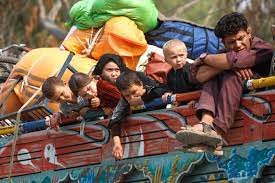 Tens of thousands of Afghans flee Pakistan as deadline looms today news update in pakistan 2023.