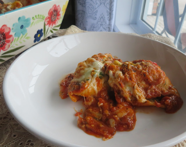 Spinach and Cheese Stuffed Shells | The English Kitchen