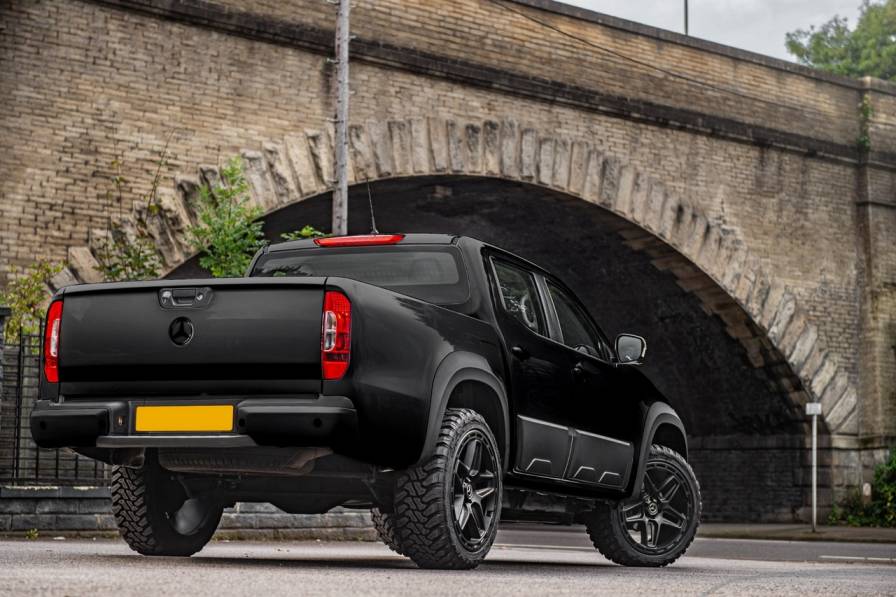 Although the Mercedes X-Class officially dropped off the German carmaker's range last year due to low sales recorded, the UK-based Chelsea Truck Company is currently offering a modified version called the Dark Destroyer at a price of £ 49,999. which at the current exchange rate correspond to 59,407 euros .   The design The modified X-Class features the Project Kahn package and includes wider fenders, door guards, engine hood with air intake and black painted bumpers. There's no shortage of black 22 ”RS-XF rims paired with big Mud-Terrain tires and a suspension lift kit.  Dark Destroyer also offers tinted glass that can be bulletproof and an optional hard top for the body. Despite being unveiled in 2017, the overall design of the Mercedes X-Class is still quite modern for the pickup segment and thanks to Chelsea Truck Company it has reached a new level.  Mercedes X-Class Chelsea Truck Company  The cockpit The interior of the modified vehicle consists of soft quilted leather upholstery with inserts and red stitching for the seats and new upholstery for the center armrest, door panels and dashboard. As standard we have navigator, rear view camera, Bluetooth connectivity, audio system with eight speakers and headlights and wipers with automatic activation.  The engine Under the hood is a 2.3-liter turbodiesel engine without any modifications, so it still develops 193 hp of power. Oddly enough, the London tuner did not opt ​​for the top-of-the-range V6. Either way, the power is downloaded to all four wheels through a 9-speed automatic transmission. Finally, the particular Mercedes X-Class was produced in 2019 and its odometer reports 21,726 km .