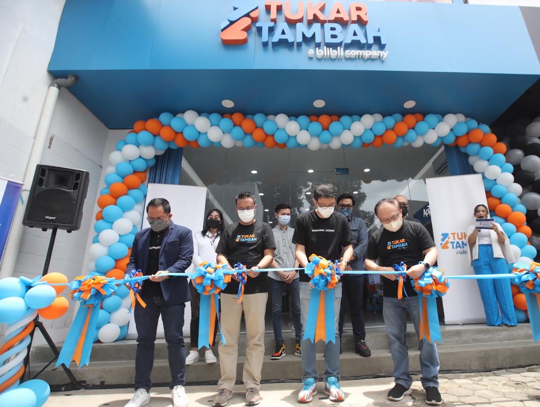 BliBli Resmi Buka Toko Tukar Tambah Pertama di Dago, Bandung