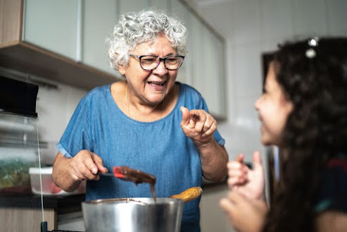 https://collingswood.umcommunities.org/collingswood/its-ok-for-seniors-to-eat-more-chocolate/