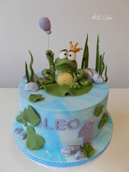 frog cake