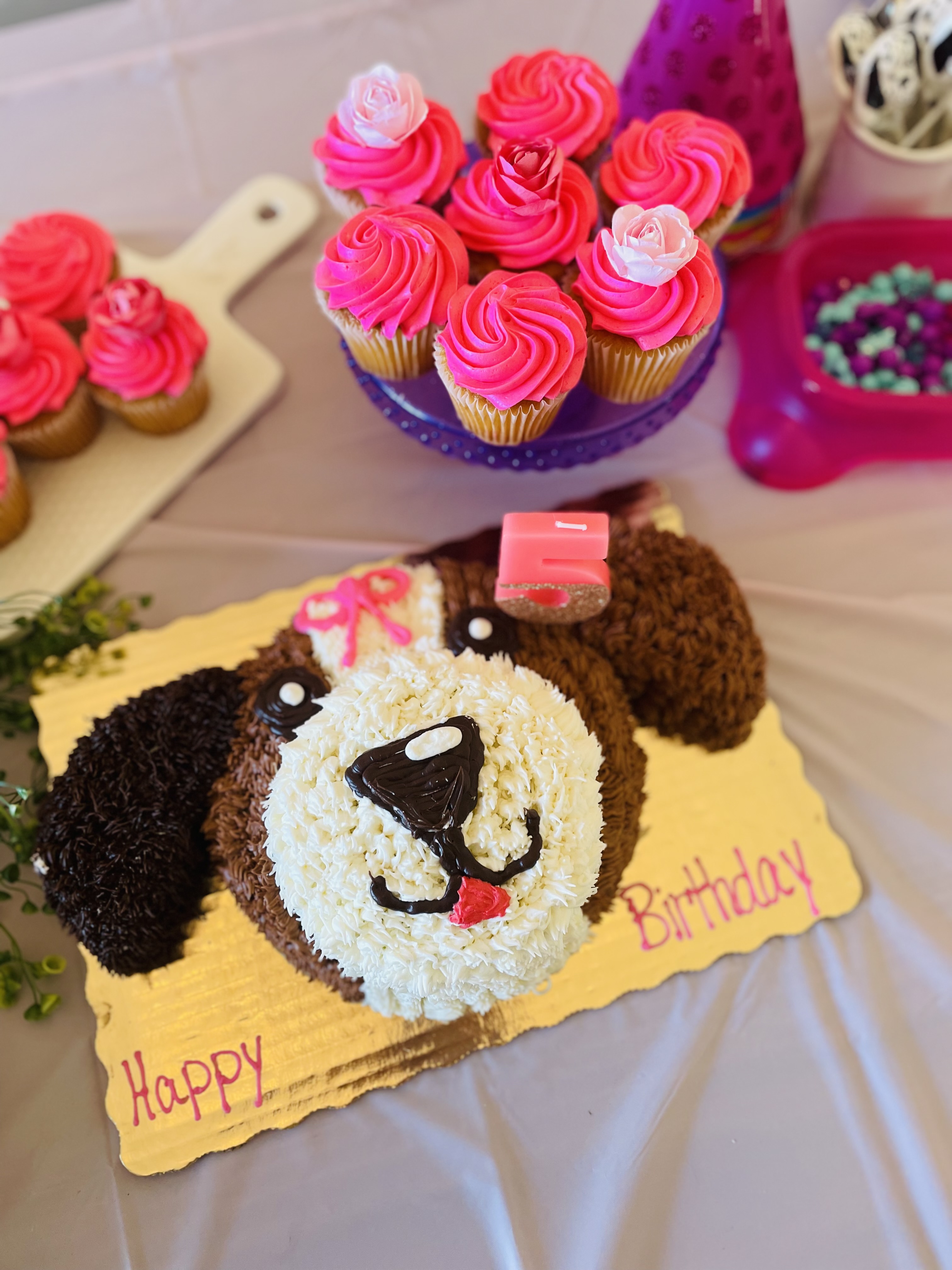 cake-birthday-five-year-old-girl-puppy-party