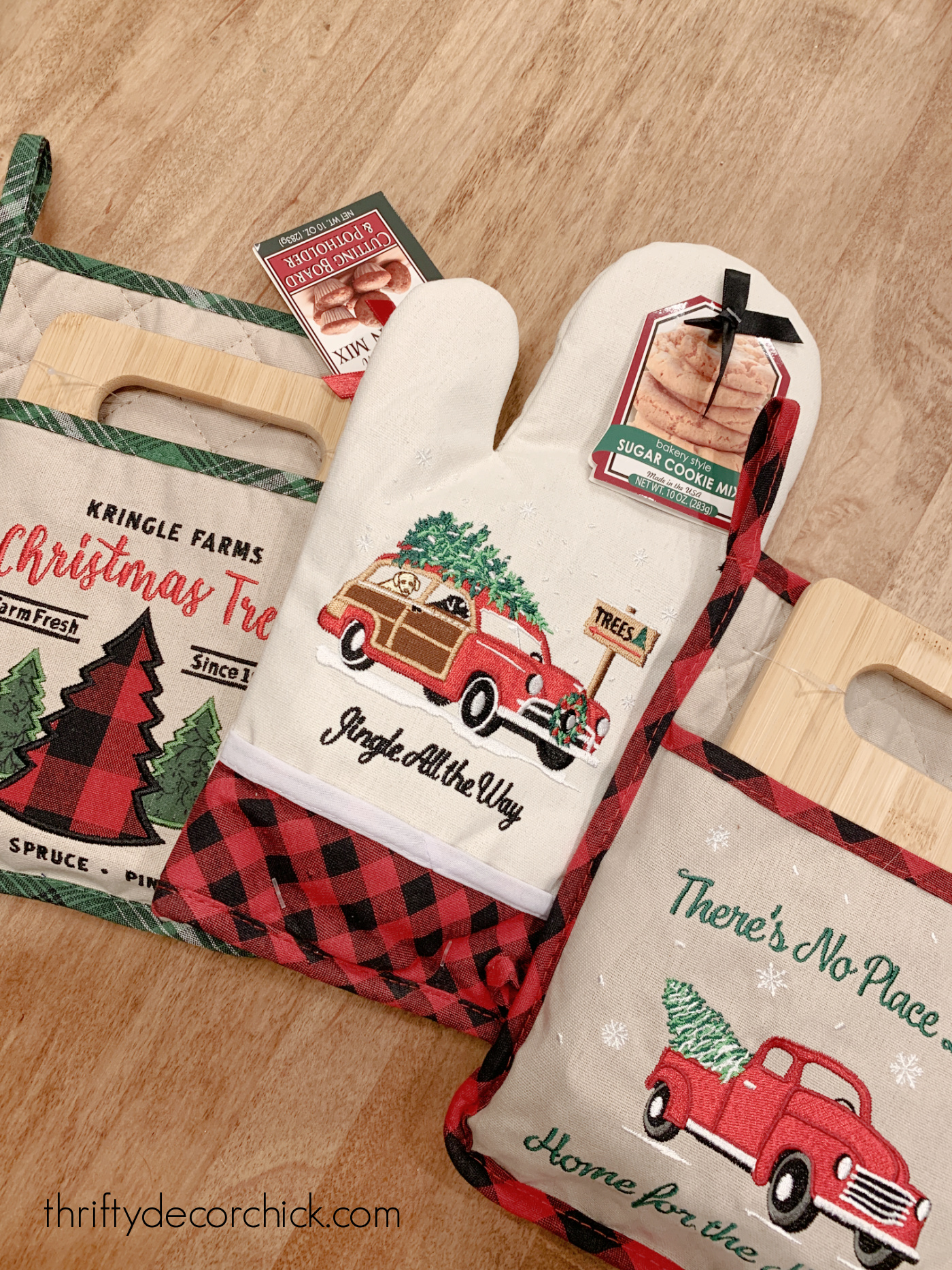 Christmas cookie oven mitt gifts