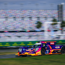 ¿Cómo y dónde ver a Pato O’Ward en su búsqueda del triplete en Daytona?