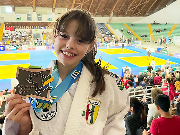 Competidora do Bolsa Atleta conquista bronze no Campeonato Brasileiro  Sênior de Luta Olímpica 2018 - Prefeitura de Garanhuns