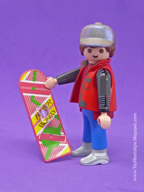 Playmobil Back To The Future 2 Marty Mc Fly con gorra iridiscente, NIKE MAG powerlaces chaqueta con autosecado y "hoverboard" MATTEL (Playmobil - Back To The Future)