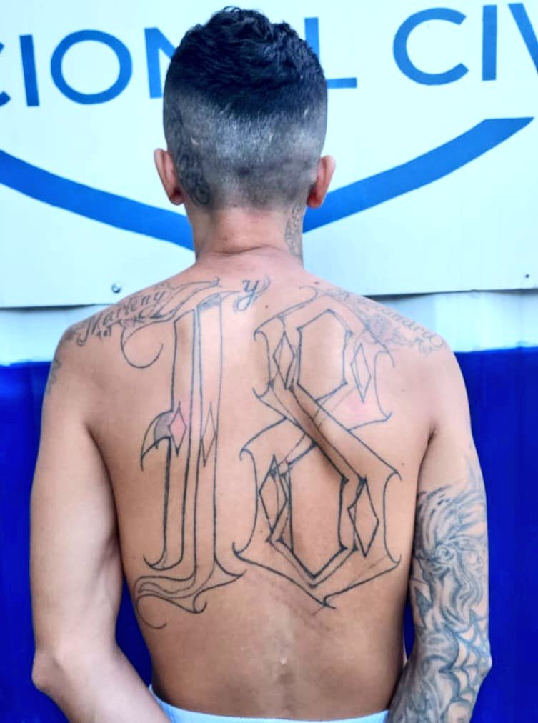 El Salvador: Capturan a alias «Streetboy», pandillero pensó que saldría en libertad pero la PNC lo detuvo y irá directo al CECOT