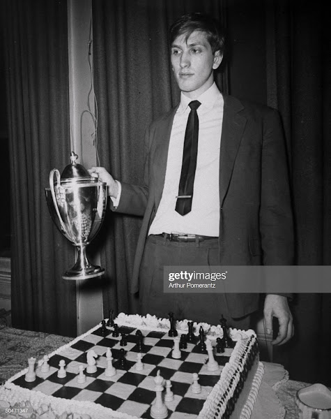 Bobby Fischer wins the Frank Marshall Trophy at the Marshall Chess Club on January 22 1964