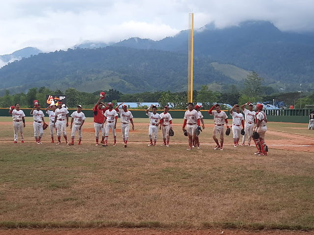 Tim Softball Papua Raih Medali Perunggu di PON XX.lelemuku.com.jpg