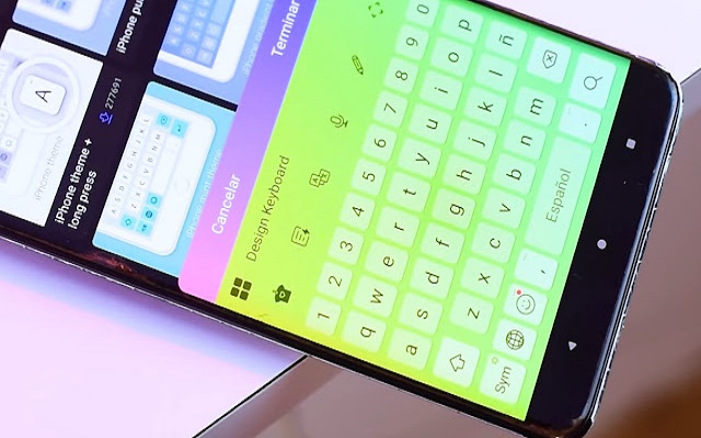 قم بتثبيت لوحة مفاتيح IOS 15 الجديدة على هاتف Android الخاص بك.
