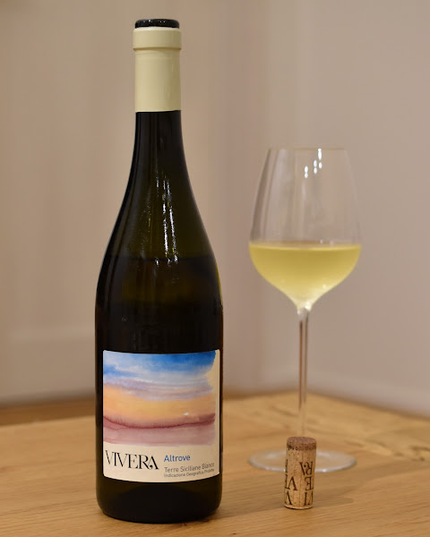 Vivera Altrove Bianco 2015