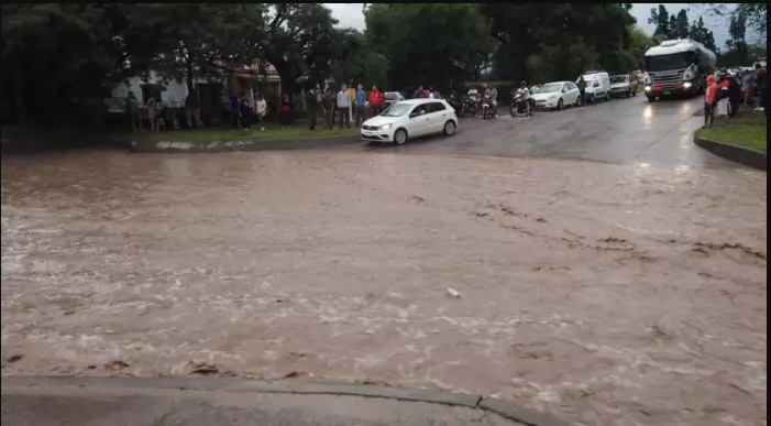 Nicaragua: Hombre muere arrastrado por las corrientes generadas por lluvias vespertina, en Matagalpa