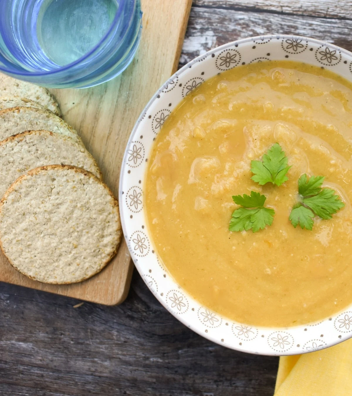 Yellow split pea soup served with oatcakes