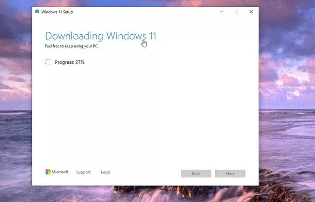 Mengunduh Windows 11