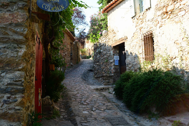 village de Castelnou
