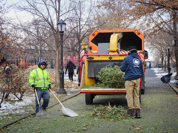 NYC Mulch Fest 2022 in Maria Hernandez Park