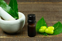 Benefits of neem oil