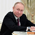  Ο Πούτιν τρολάρει τη Δύση: «Τι ώρα θα αρχίσει ο πόλεμος στην Ουκρανία;»