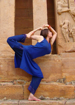 64 Yogini Danza Marialuisa Sales