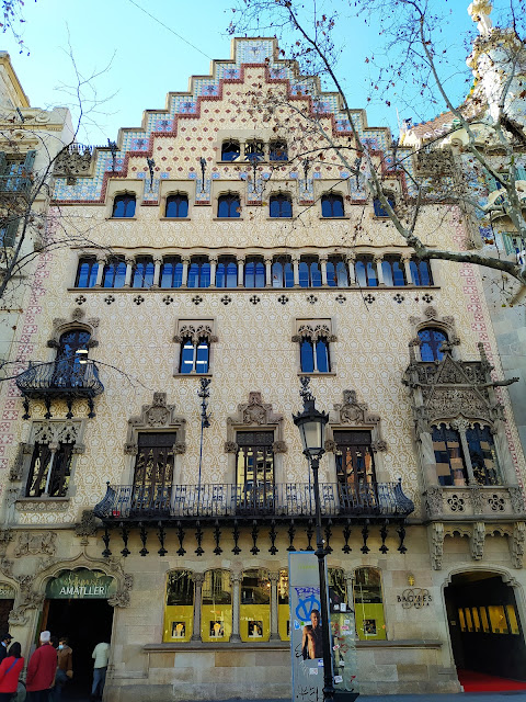 budget and itinerary for Barcelona