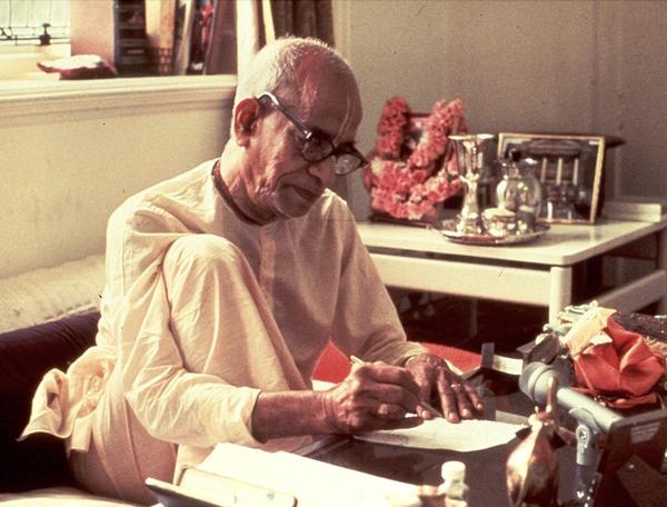 Srila Prabhupada Signs Another Letter