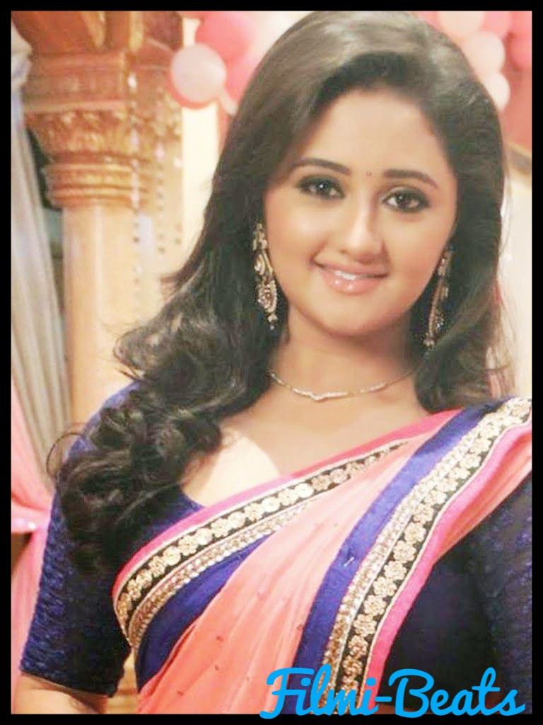 Rashami Desai wallpapers photo Image's and biography