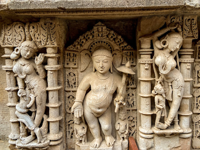 Sculptures of Rani ki Vav