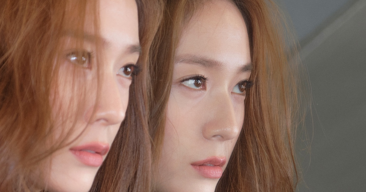 [theqoo] KRYSTAL (JUNG SOOJUNG) CHANGED HER PROFILE PICTURE ON THE MUSIC CHART WEBSITE