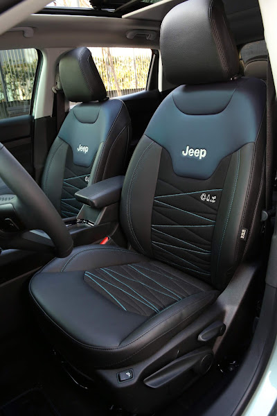 Jeep Compass e Renegade mild-Hybrid são revelados na Europa