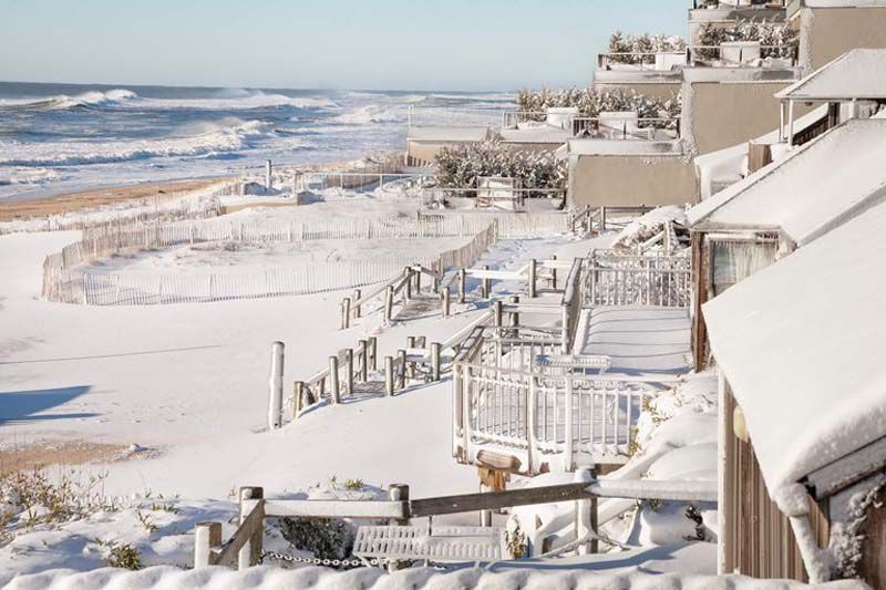 16 Summer Vacation Spots That Are Amazingly Beautiful in Winter