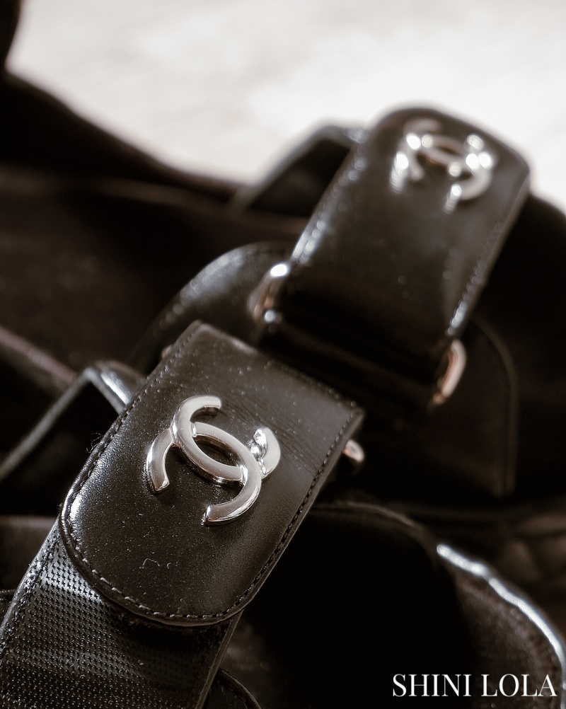 CHANEL Shiny Calfskin Logo Platform Sandals — SHINI LOLA