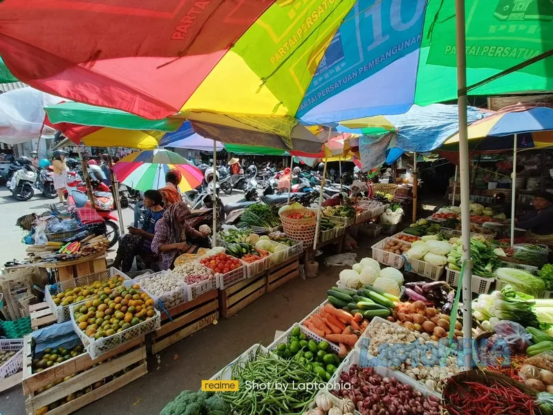 Hasil Foto Kamera Ultra Wide Angle Realme GT Neo 3