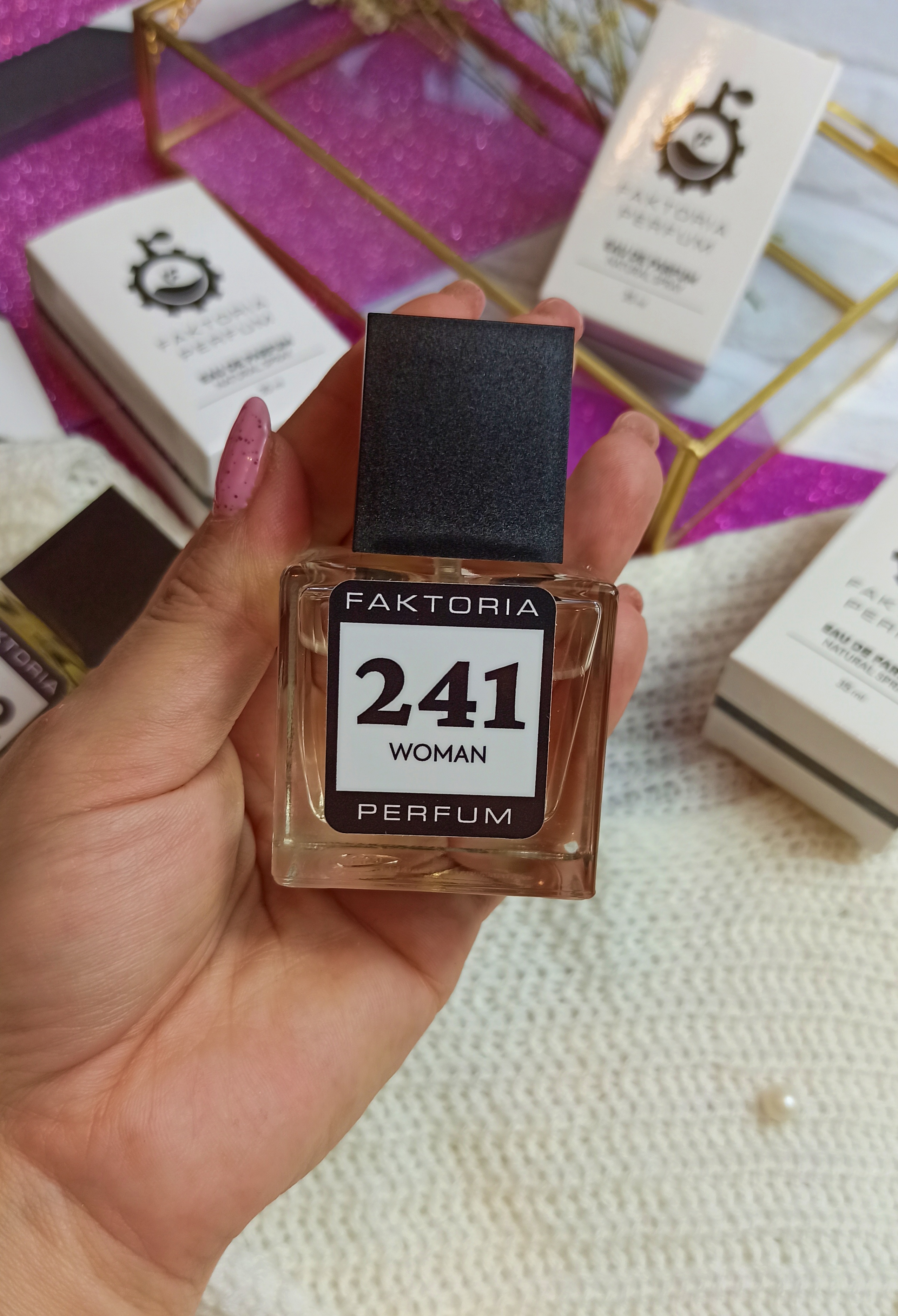 Faktoria Perfum – francuskie perfumy lane dla kobiet i mężczyzn