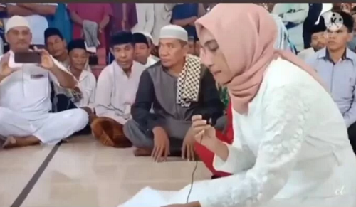 Masya Allah! Dapat Hidayah Usai Dengar Azan, Pendeta Cantik Asal Maluku Ini Putuskan Masuk Islam