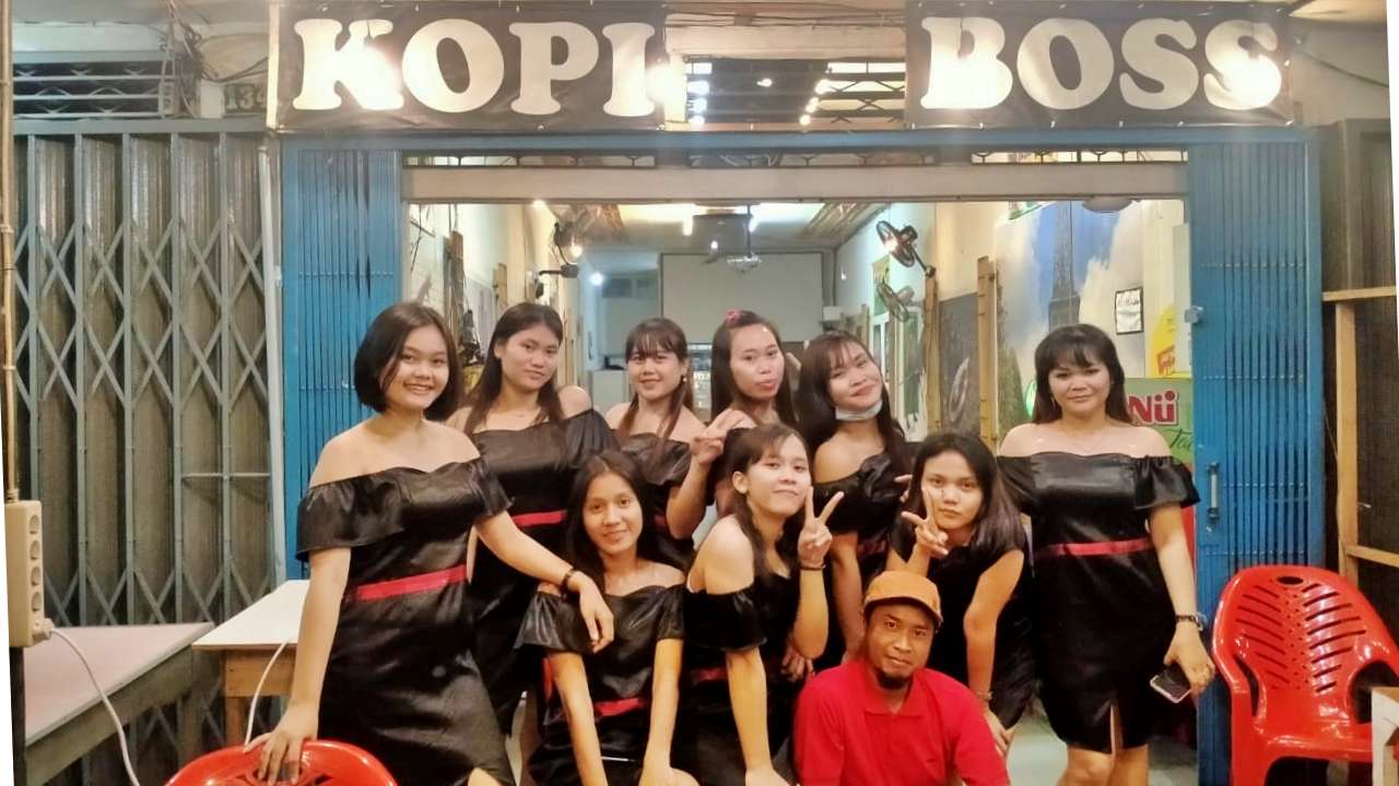 Lowongan Kerja Kasir dan Waitress Cafe Kopi Boss