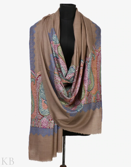 Pashmina wrap