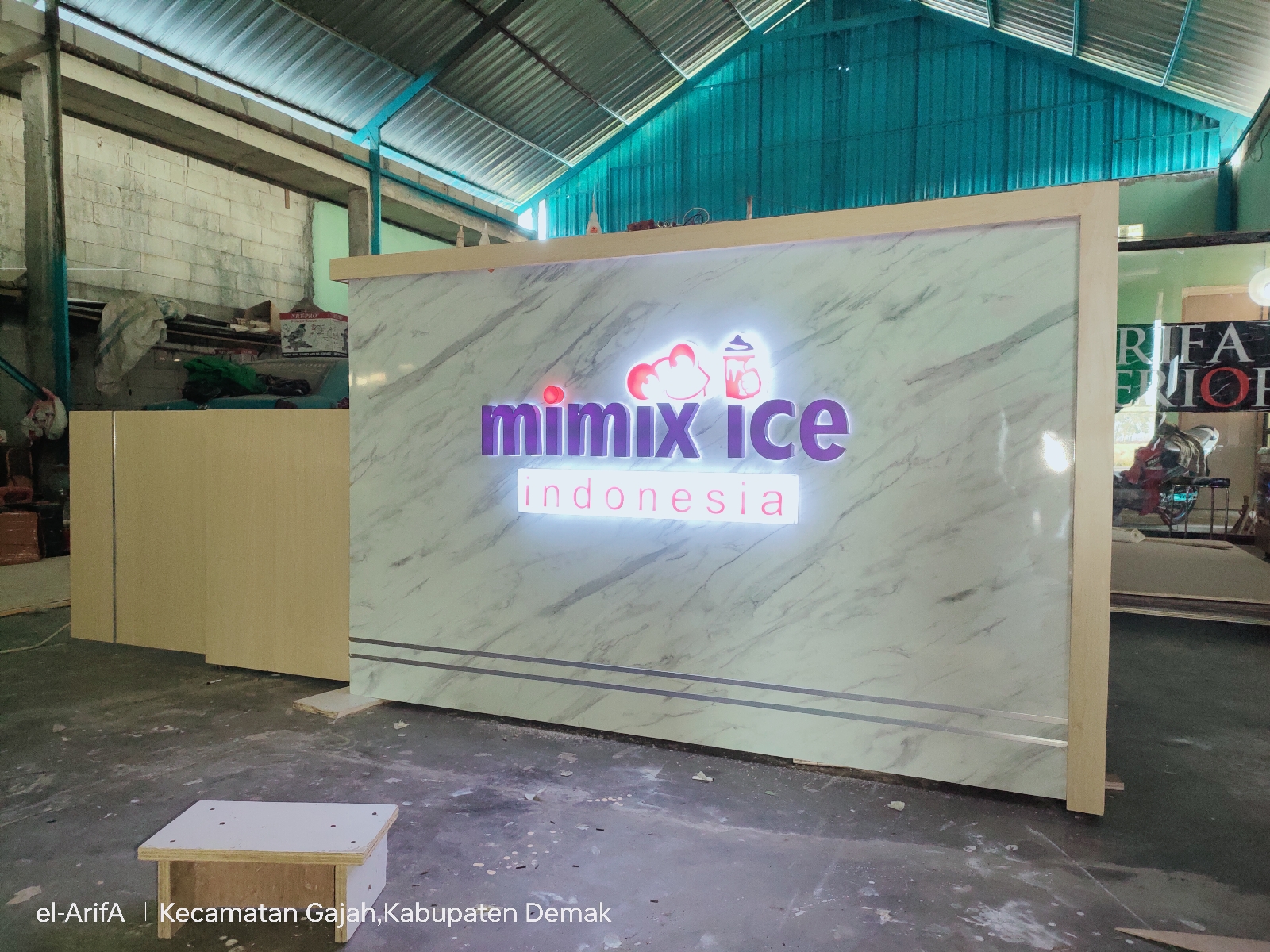 MEJA KASIR MIMIX ICE