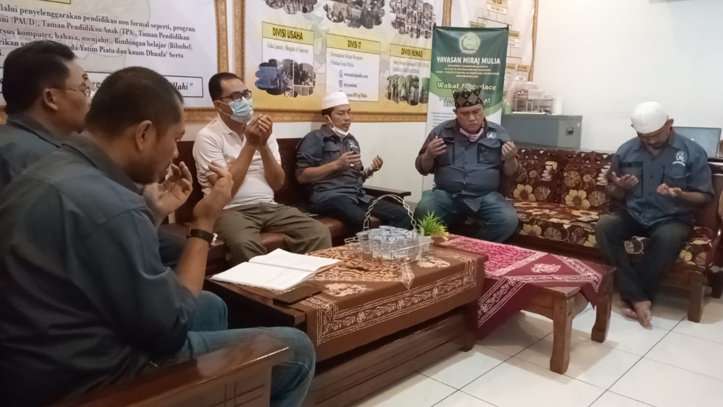 Do'a untuk Pokja Wartawan Kab Bogor, dipimpin Ustadz Badri