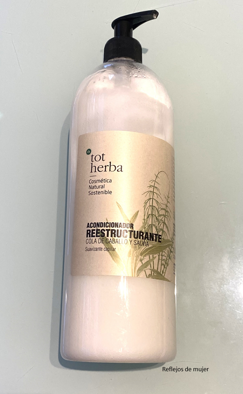 Acondicionador reestructurante de Tot Herba