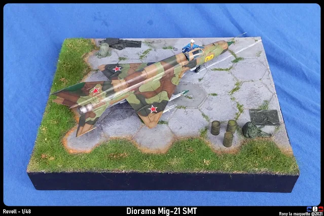 Diorama Mig-21 SMT.