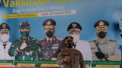 Polsekta Kota Pinang Gelar Vaksinasi Covid-19 Bagi Lansia.