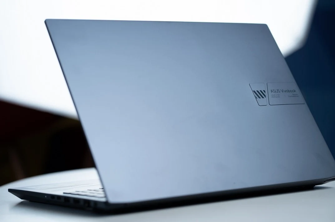 Review Asus Vivobook Pro 16 OLED K6602VU: Layar Terbaik, Performa Ngebut untuk Kreasi Konten