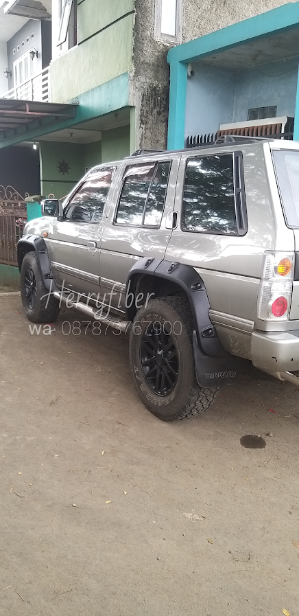 OVER FENDER TERRANO BAUT L VARIASI