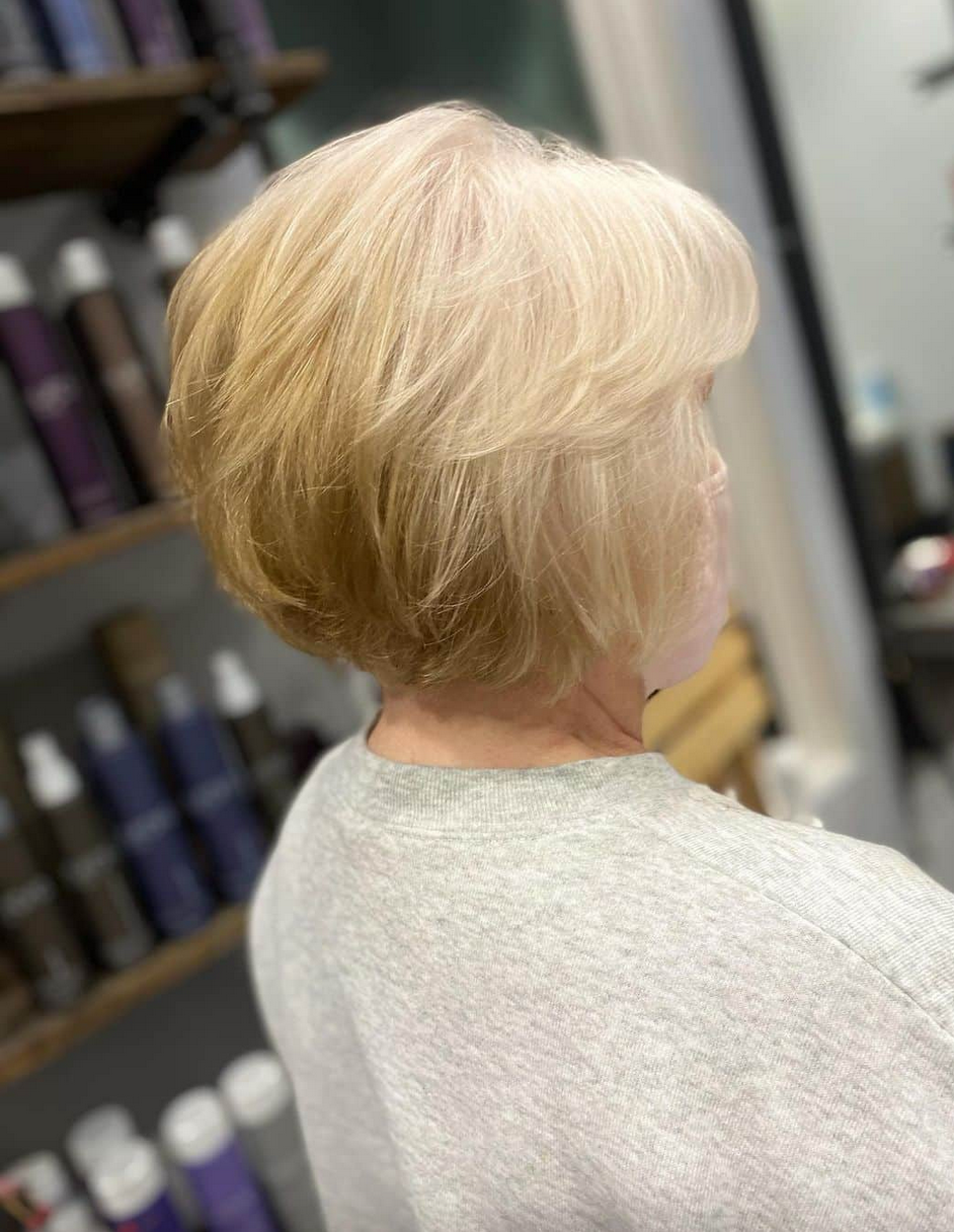 low maintenance hairstyles for 70 year old woman with glasses