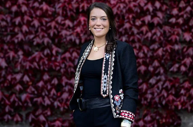 Princess Alexandra wore a black embroidery cotton poplin blazer by eShakti. open front jacket with floral geo embroidery