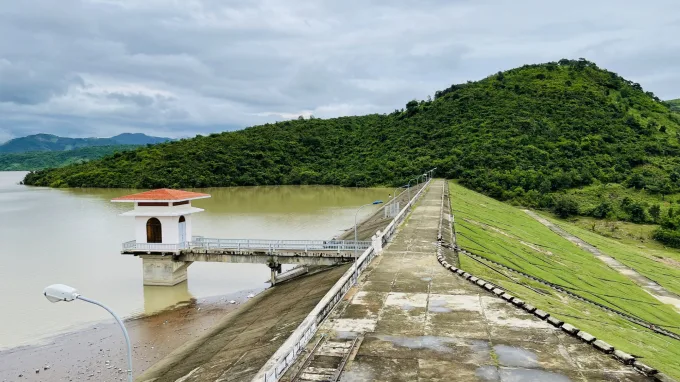 Ninh Thuận sử dụng nước tưới tiết kiệm, hiệu quả