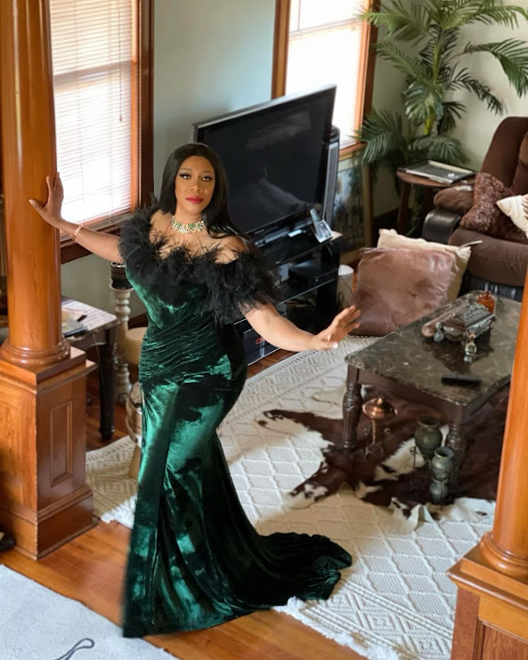 Regina Askia stuns as she celebrates her 54th birthday (Photos)