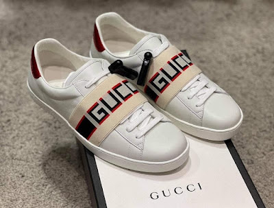 Gucci Gucci thiết kế rất đậm đặc trưng của thương hiệu